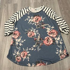3/4 sleeve shirt